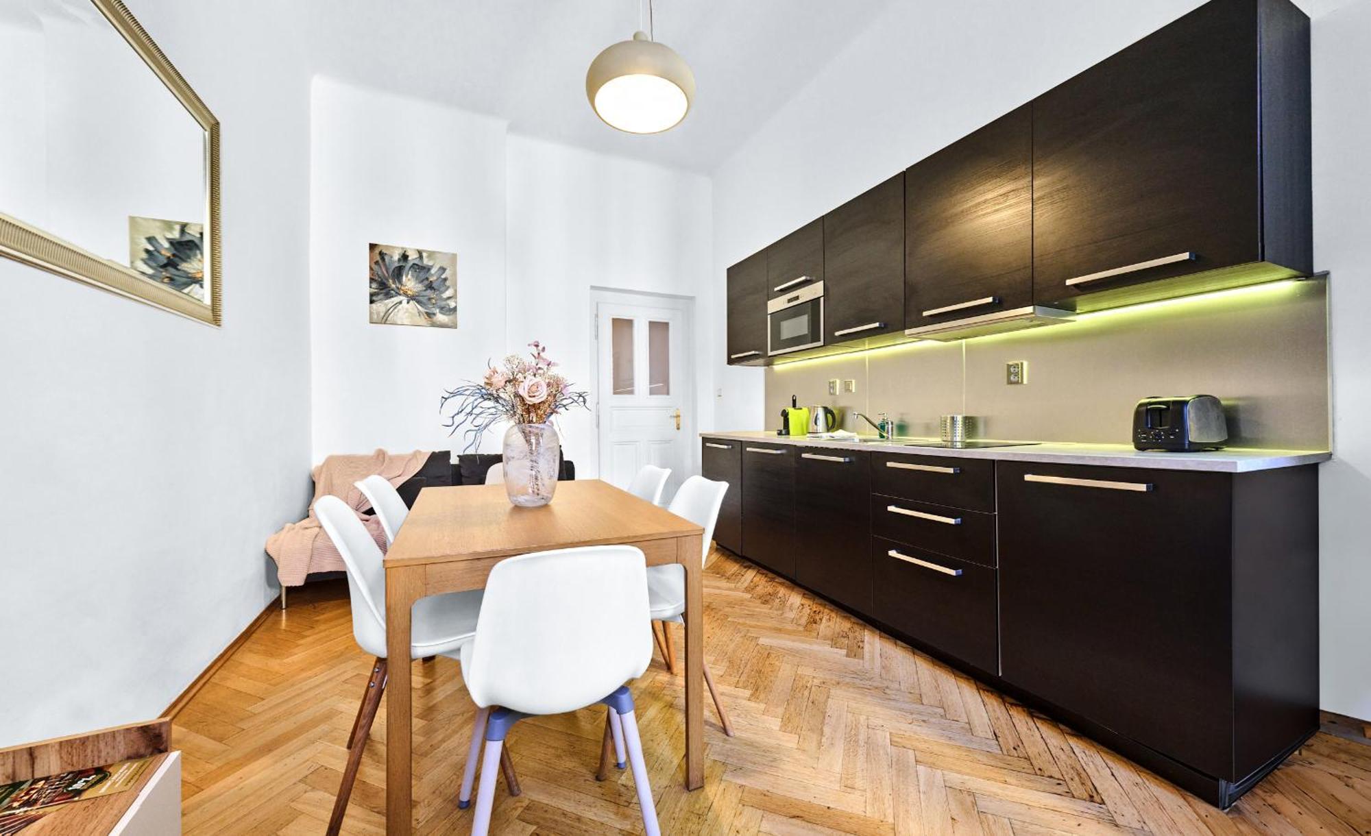 Royal Route Residence Lesser Town Prague Exterior photo