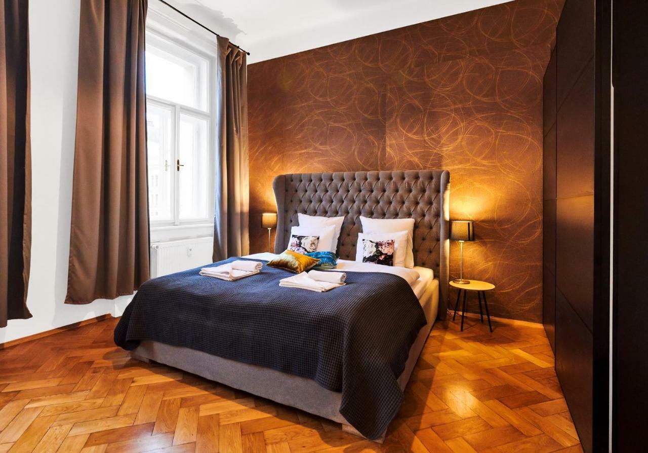 Royal Route Residence Lesser Town Prague Exterior photo