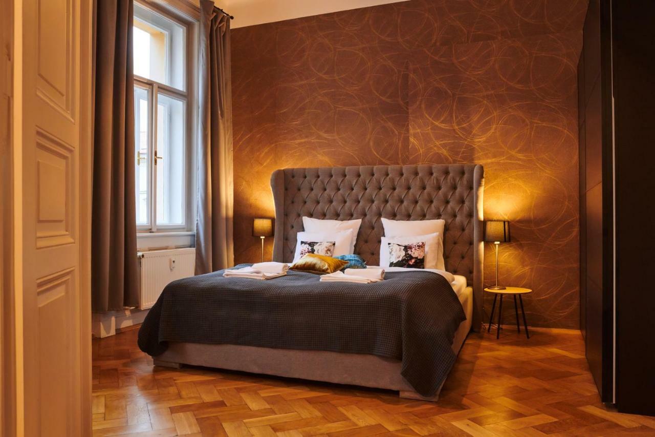 Royal Route Residence Lesser Town Prague Exterior photo